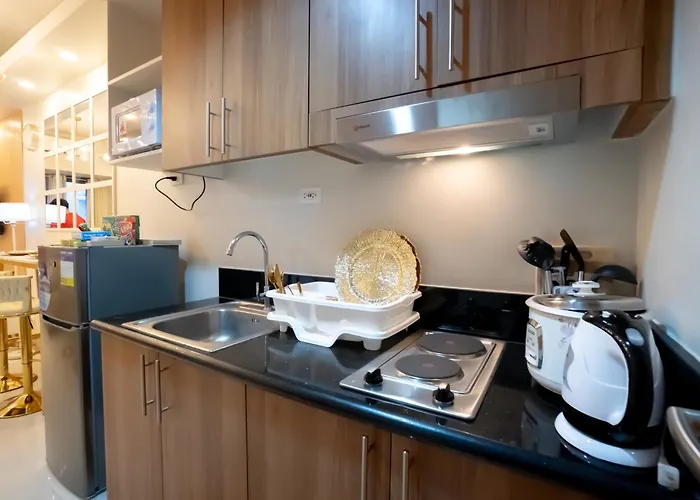 Metro Haven L Wi-fi & Netflix Shore Iii 1067 Apartment Manila